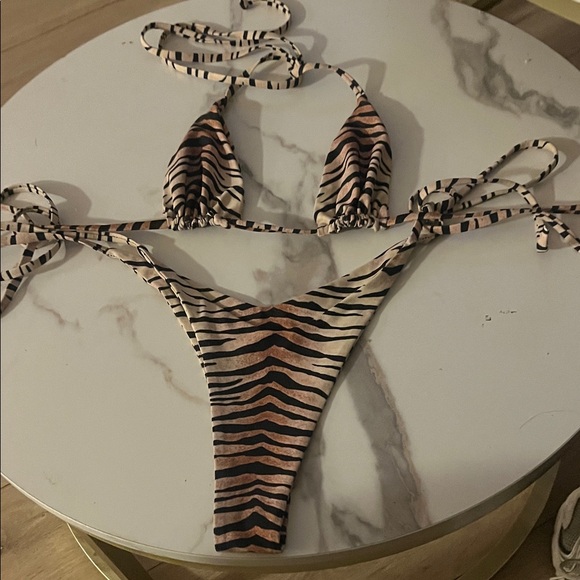 Zebra Print Bikini Set - Picture 2 of 5